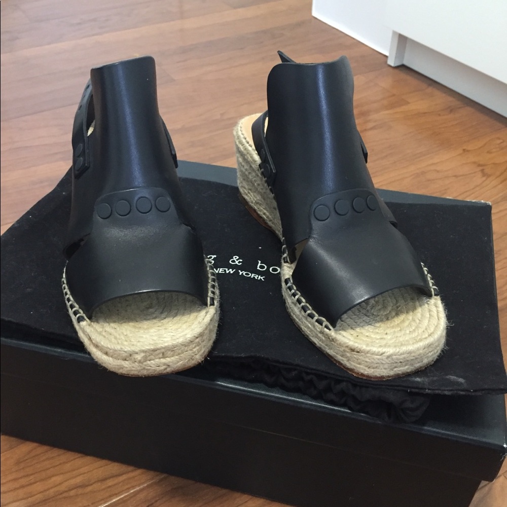 Rag&Bone leather sandal size 6.5 (36.5)